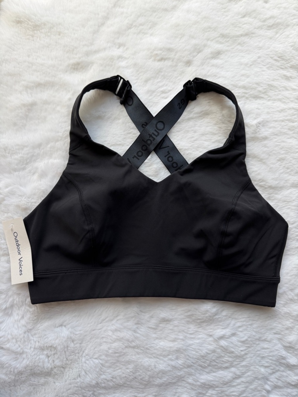 NWT Outdoor Voices Circuit Crisscross Strap Sports Bra Black size Small C-D Cup